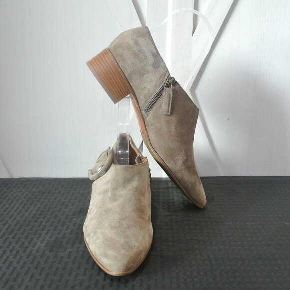 Aquatalia Ferry Suede Leather Bootie - Picture 4 of 12